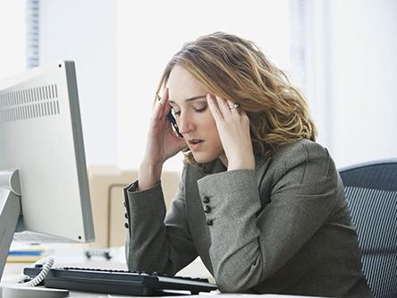 Làm gì khi bị đau đầu?