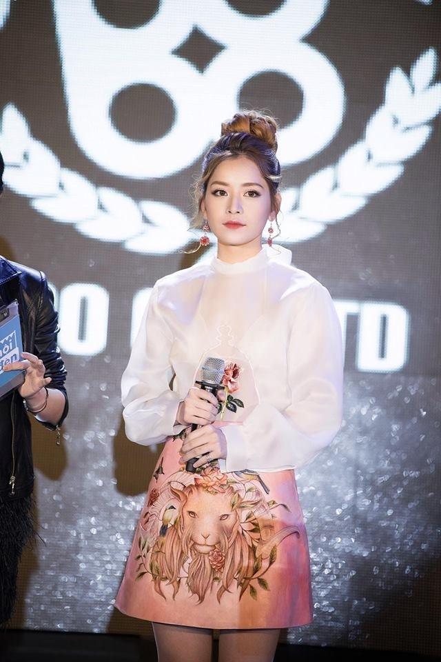 Những bộ cánh đẹp như 'nữ thần' của Chi Pu-6