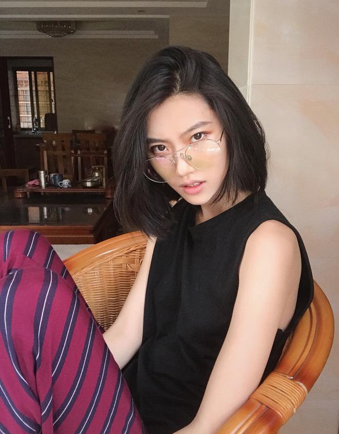 Cặp đôi đồng tính nữ thu hút sự chú ý bởi ngoại hình xinh đẹp hút hồn-5