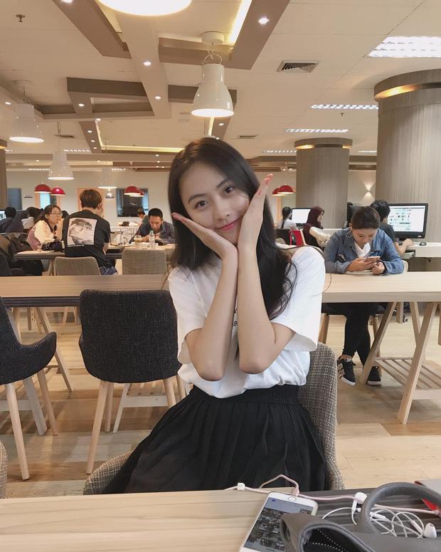 Cặp đôi đồng tính nữ thu hút sự chú ý bởi ngoại hình xinh đẹp hút hồn-4