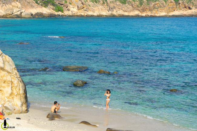 Khám phá bãi tắm đẹp lung linh, ăn tôm hùm giá 'bèo' bậc nhất Việt Nam-4