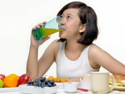 Một triệu chứng không đau báo hiệu tới 3 bệnh ung thư: Nhận ra sớm là yếu tố sống còn-3