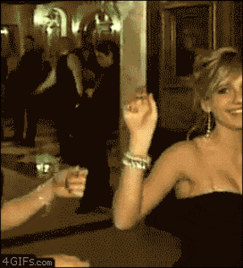 Những cú ngã 'tê tái' của kẻ say xỉn-1