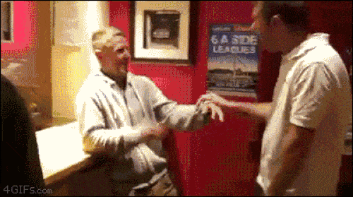 Những cú ngã 'tê tái' của kẻ say xỉn-4