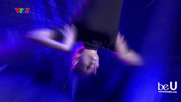 Võ Hoàng Yến thị phạm tạo dáng trong tích tắc khiến thí sinh Next Top bội phục-4