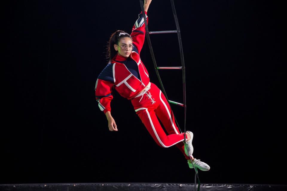 Võ Hoàng Yến thị phạm tạo dáng trong tích tắc khiến thí sinh Next Top bội phục-8