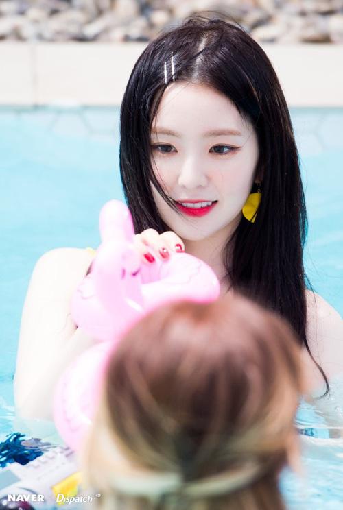 Fan bất ngờ vì nữ thần sắc đẹp ngoan hiền của Kpop - Irene cuối cùng đã chịu 'hở'-8