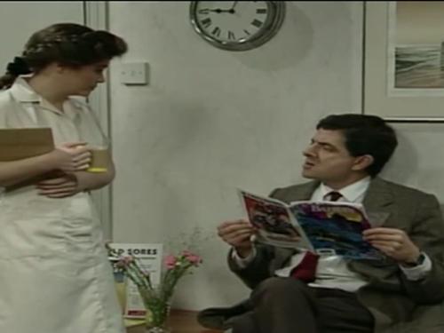 Clip hài: Mr Bean chữa bệnh thay bác sĩ