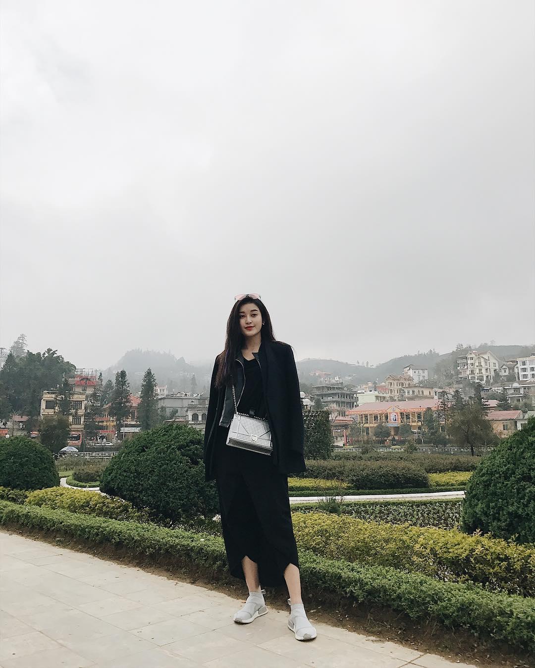 Tin sao Việt 8/8: Phan Hiển và Khánh Thi khóa môi trên thuyền-9