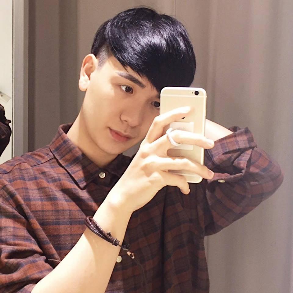 Sở hữu gương mặt 'siêu' đẹp trai, nam thần trường Luật nổi danh ở xứ sở chùa vàng-9