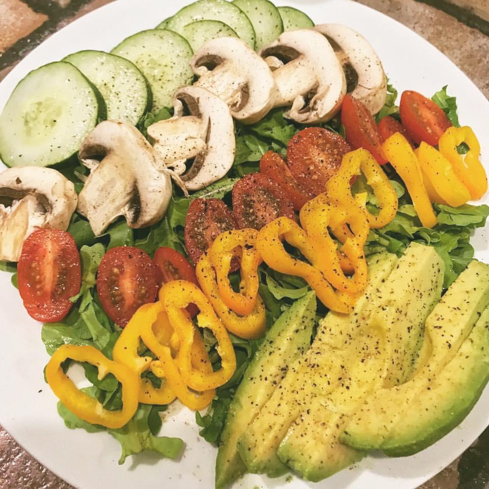 Hot girl - hot boy Việt 9/8: BB Trần lộ hậu trường make up 'siêu bá đạo'-7