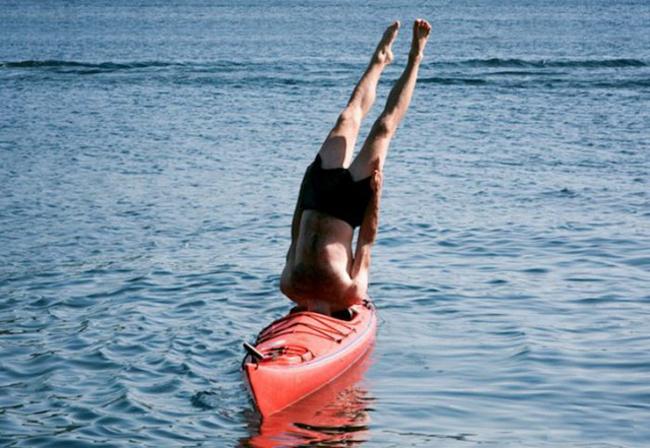 Muốn 'khác người' thì phải... ngược đời-13