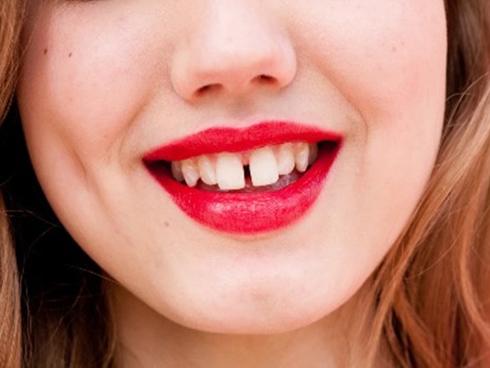 Tướng mạo của người hay nói dối cần phải đề phòng