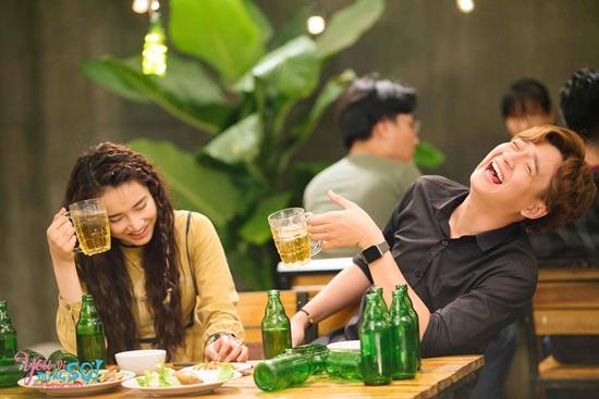 Nhã Phương đòi uống rượu thật để quay cảnh say xỉn-3