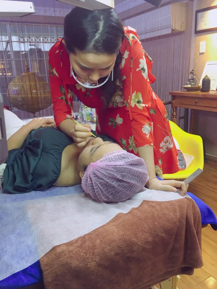 Tin sao Việt 9/8: Lê Phương gửi lời cảm ơn sau đám cưới với chồng kém tuổi-9