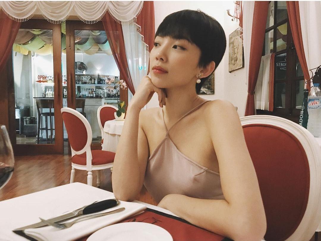 Tin sao Việt 9/8: Lê Phương gửi lời cảm ơn sau đám cưới với chồng kém tuổi-11