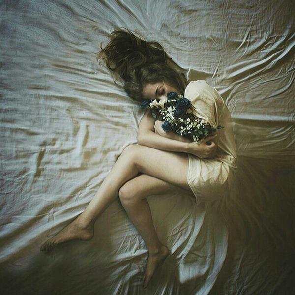 Mùi hương đàn bà trên chuyến xe buýt định mệnh (Phần 2)-3