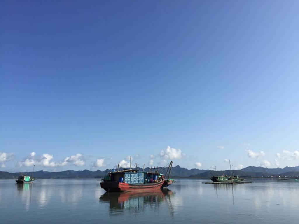 Gần Hà Nội có một 'hoang đảo Robinson' tuyệt đẹp và bình yên đến lạ-1