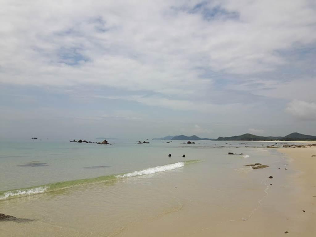 Gần Hà Nội có một 'hoang đảo Robinson' tuyệt đẹp và bình yên đến lạ-5