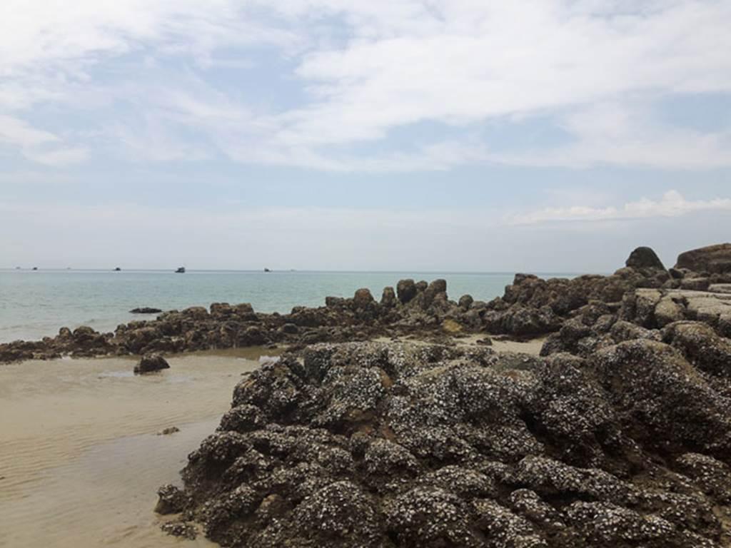 Gần Hà Nội có một 'hoang đảo Robinson' tuyệt đẹp và bình yên đến lạ-7
