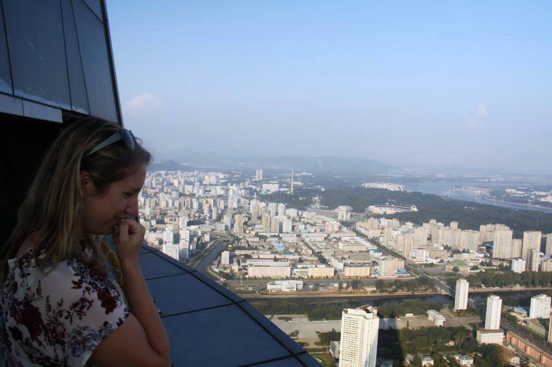 Khách sạn khổng lồ xây mãi không xong ở Triều Tiên-12