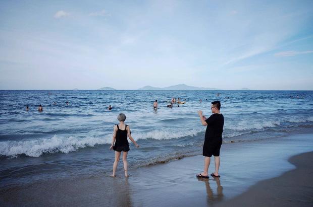 Đừng nghe người ngoài, hãy để chính những đôi vợ chồng 'cưới sớm' kể cho bạn: họ đã cùng chơi, cùng làm thế nào?-4