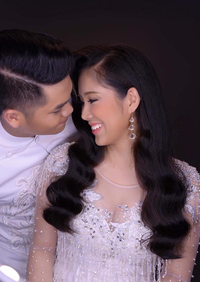 Lê Phương thú nhận 'cười một mình' khi xem lại khoảnh khắc ý nghĩa trong lễ cưới-4