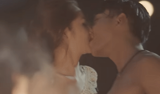 Clip: Những nụ hôn bạo liệt gây shock nhất lịch sử MV nhạc Việt-6