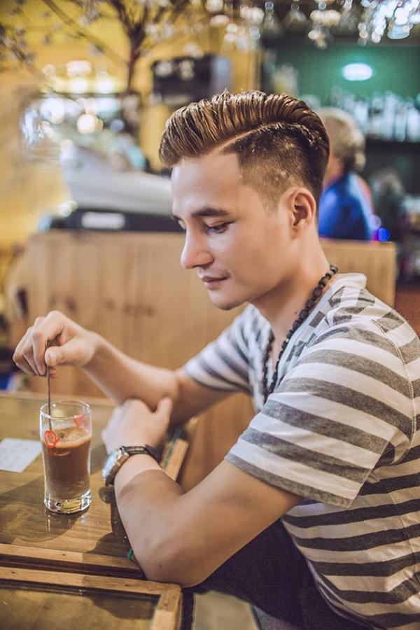 Lệ Rơi gây bất ngờ với khuôn mặt 'nửa Việt nửa Tây' trong bộ ảnh mới-11