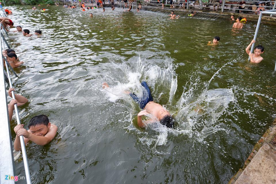 'Công viên nước' miễn phí độc đáo nhất ngoại thành Hà Nội-13