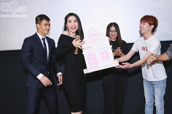 Thủy Tiên bị Công Vinh 'bóc phốt' là người thích bắt nạt chồng-7