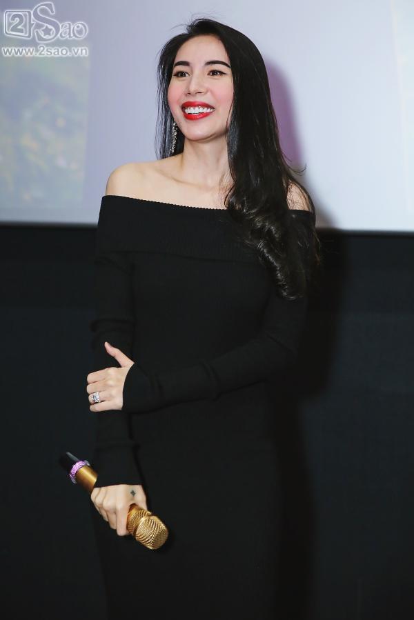 Thủy Tiên bị Công Vinh 'bóc phốt' là người thích bắt nạt chồng-8