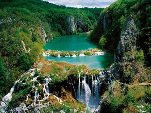 Chao đảo trước cảnh sắc thần tiên của ngọn núi có thật trong phim kiếm hiệp-9