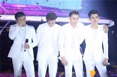 1 năm sau mới thấy, 365 tan rã không đáng buồn, thậm chí phải vui khi nhìn lại-1