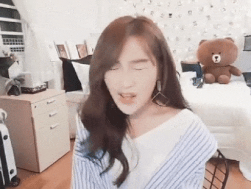 Hot girl - hot boy Việt 12/8: Sắc vóc Châu Bùi thay đổi đến mức 'mình không nhận mình'-12