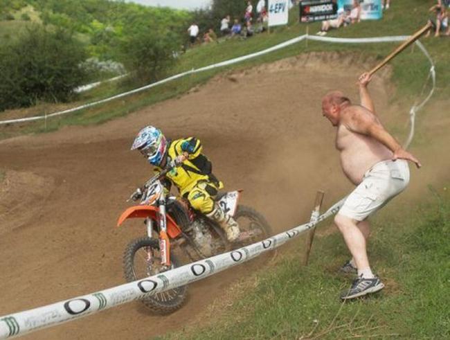 Lý do các quý ông khiến chị em thấy... bất an-8