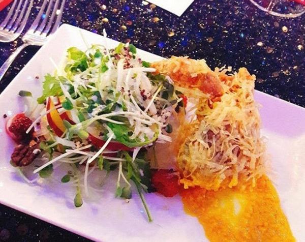 Thực đơn đám cưới 5 sao Việt đình đám: Người đãi sơn hào hải vị, người làm cỗ quê bình dân-5