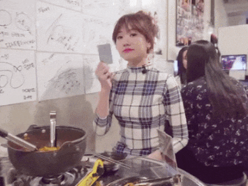 Hari Won tuyên bố: 'Nhiều người nói tôi không có tiền nhưng thực ra tôi có tiền'