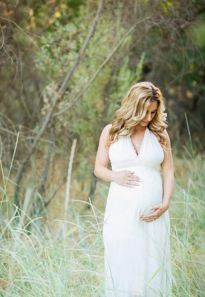 Nhận con nuôi sau 4 năm hiếm muộn, 1 tuần sau cặp vợ chồng mong con lại phải rơi nước mắt-3