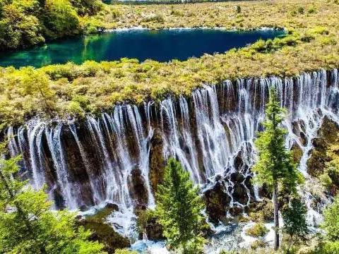 Giới trẻ Việt sốt 'rần rần' trước trường phù thủy Hogwarts - Đại học Võ Trường Toản-13