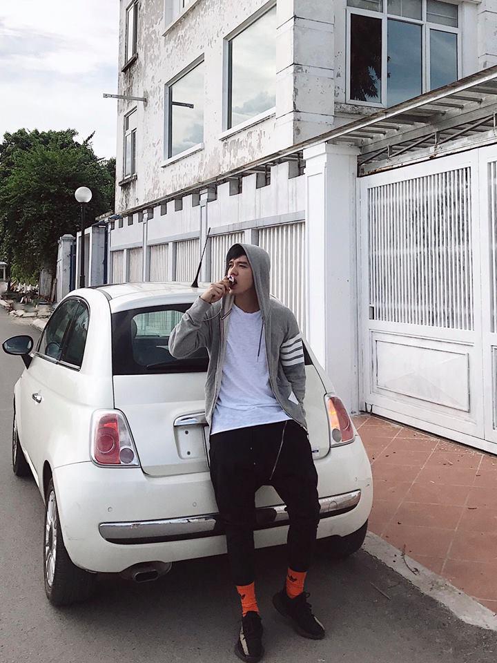 Hot girl - hot boy Việt 12/8: Sắc vóc Châu Bùi thay đổi đến mức 'mình không nhận mình'-1