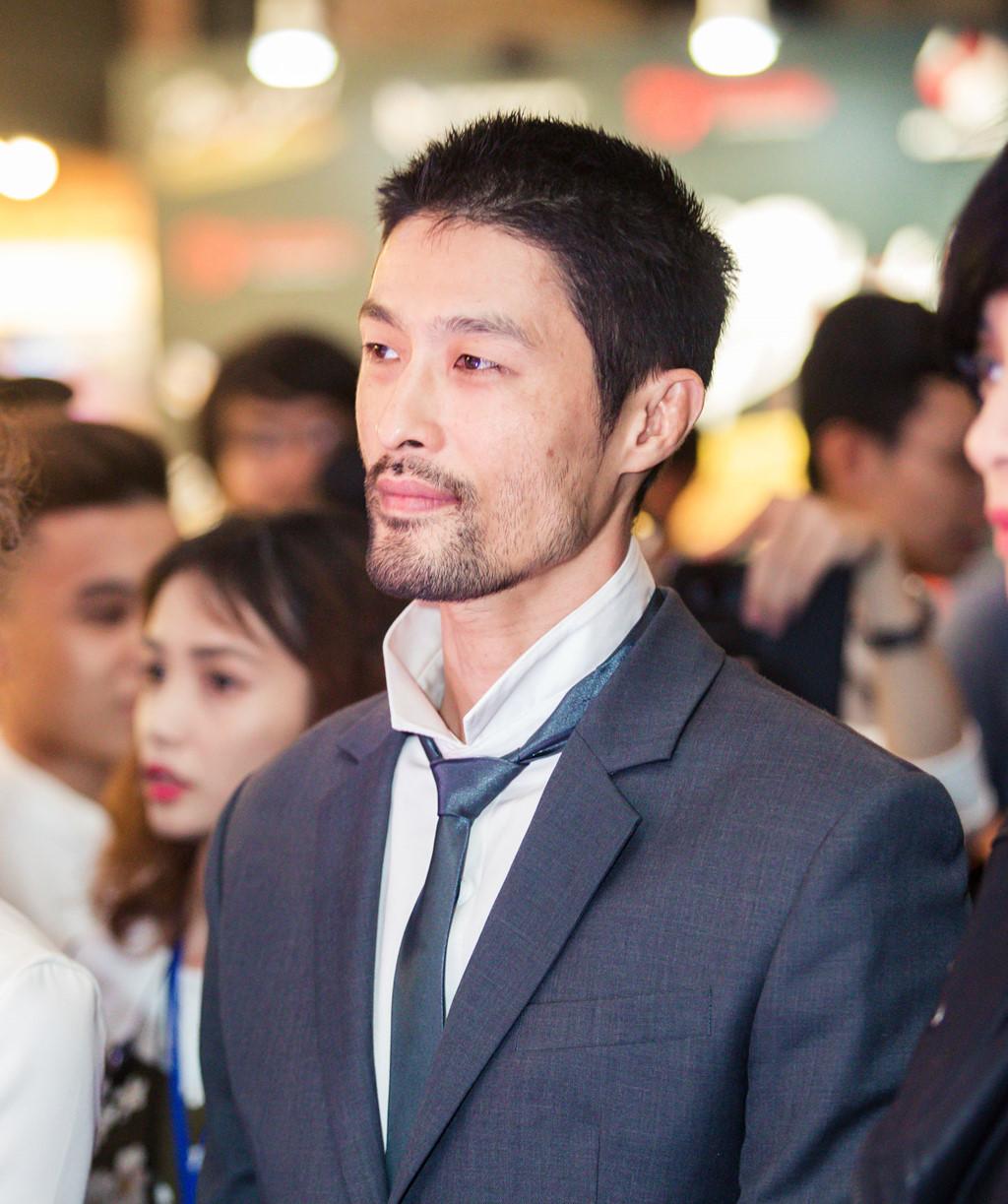 Johnny Trí Nguyễn: 'Nếu Flores thách đấu, tôi sẽ mời lên võ đài'-1