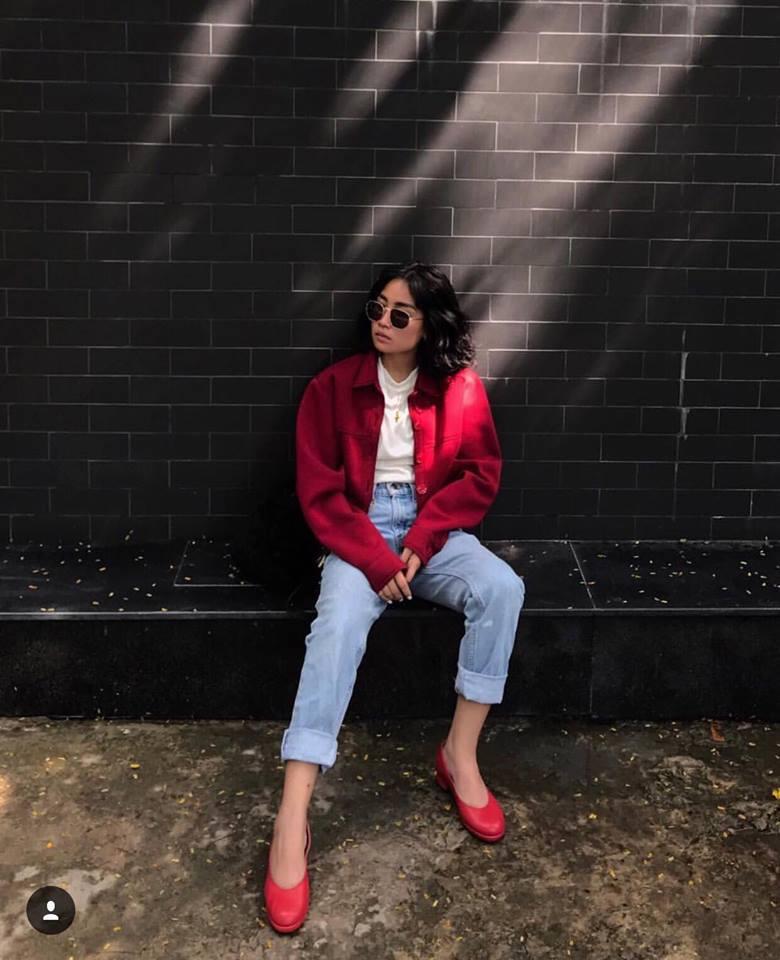 Tú Hảo - Ngọc Thảo mix đồ sắc đỏ đẹp nhất street style giới trẻ tuần này-6