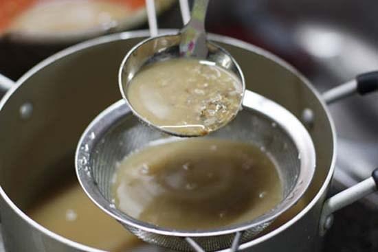 Hướng dẫn làm canh cua khoai sọ rau rút hấp dẫn ngày nắng nóng-2