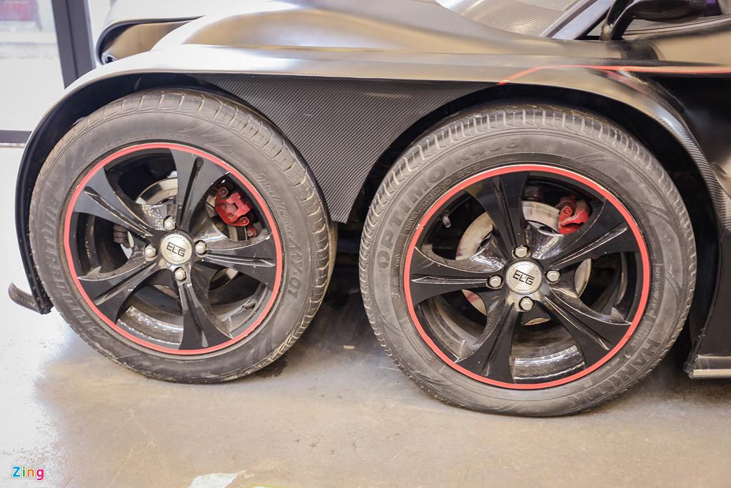 Xe 5 bánh tự chế dùng động cơ 1.000 phân khối của thợ Việt-4