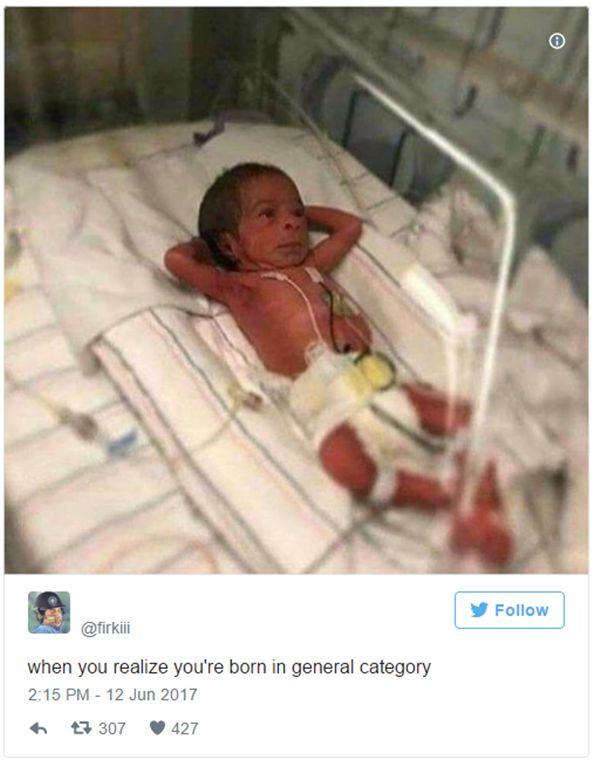 Em bé chào đời thay vì khóc, lại nằm 'suy nghĩ' về... sự đời-4