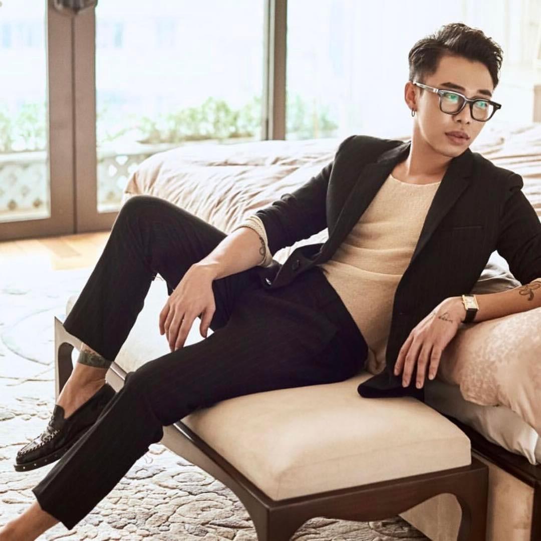'Shock toàn tập' trước hình ảnh khỏa thân trên vách đá của stylist Hoàng Ku-3