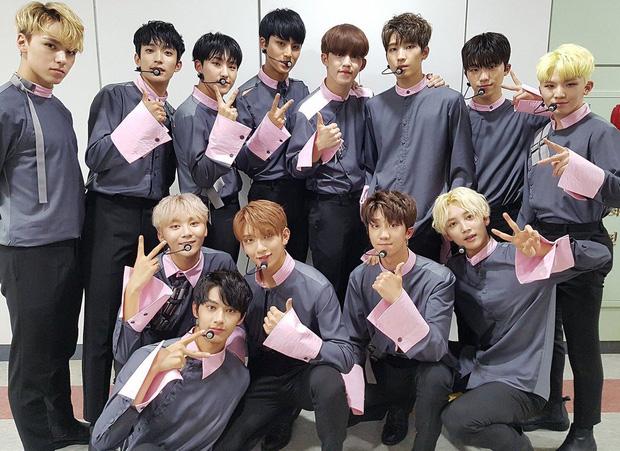 Nào có ai ngờ sẽ bắt gặp 'dấu vết' của các idol Hàn tại... tiệm giặt là-9