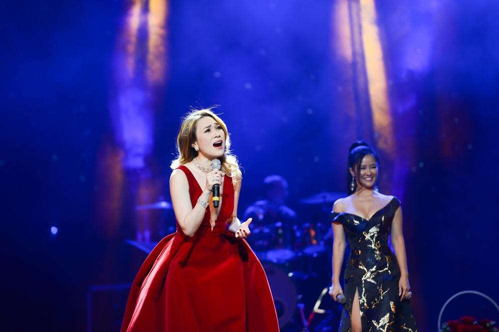 Mỹ Tâm không chút lép vế khi so giọng cùng 4 diva nhạc Việt-5