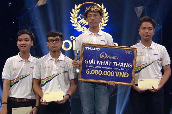 Nam sinh khiến nhiều khán giả bật khóc trong cuộc thi tháng Olympia-1